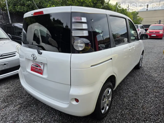 Toyota Sienta 2008 — foto 6