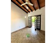 Hermosa casa en Barrio Residencial