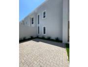 VENDO DUPLEX A ESTRENAR EN FERNANDO DE LA MORA COD 6134