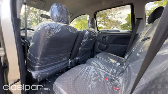 Toyota Funcargo 2004 — foto 3