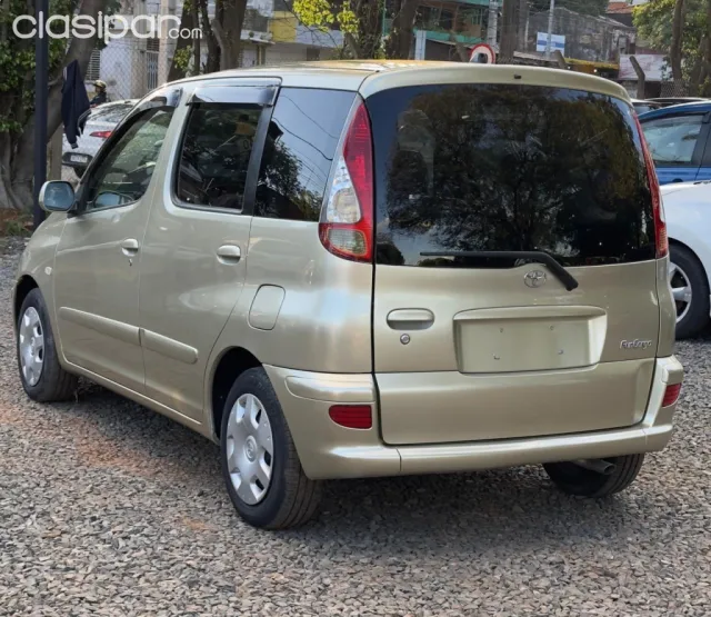 Toyota Funcargo 2004 — foto 5
