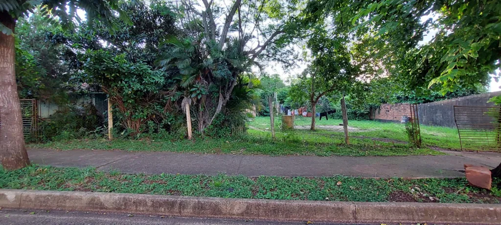 EN VENTA TERRENO A PASOS DE LA COSTANERA PADRE BOLIK — foto 3