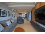 VENDO DEPARTAMENTO TOTALMENTE AMOBLADO EN TORRE AUGUSTA