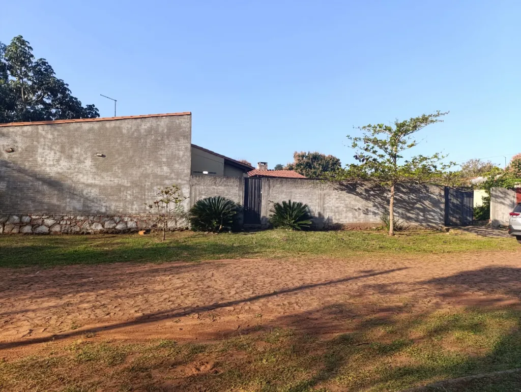 Vendo casa quinta con piscina en Aregua — foto 3
