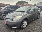 HERMOSO TOYOTA BELTA REC. IMPORT. AÑO 2007/08 COLOR GRIS HUMO AUTOMATICO MOTOR VVT-I 1.3