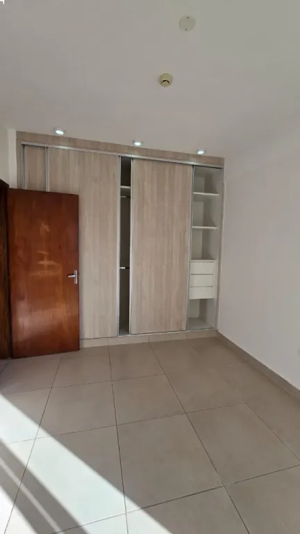 Se alquila departamento de 2 habitaciones en Barrio General Díaz — foto 2