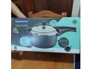 Vendo olla a presión Tramontina