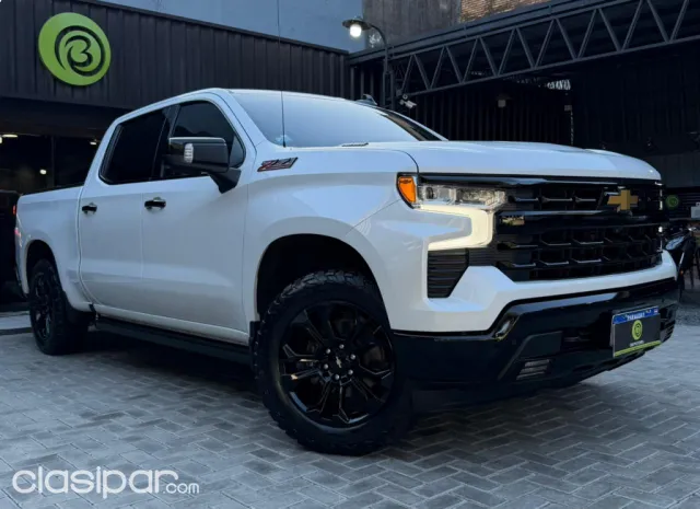 Chevrolet Silverado Z71 2023 - foto 2