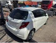 Vendo Toyota New Vitz año 2014 Sin uso en PY como nuevo