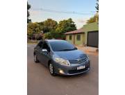 Toyota Auris 2010 or 039
