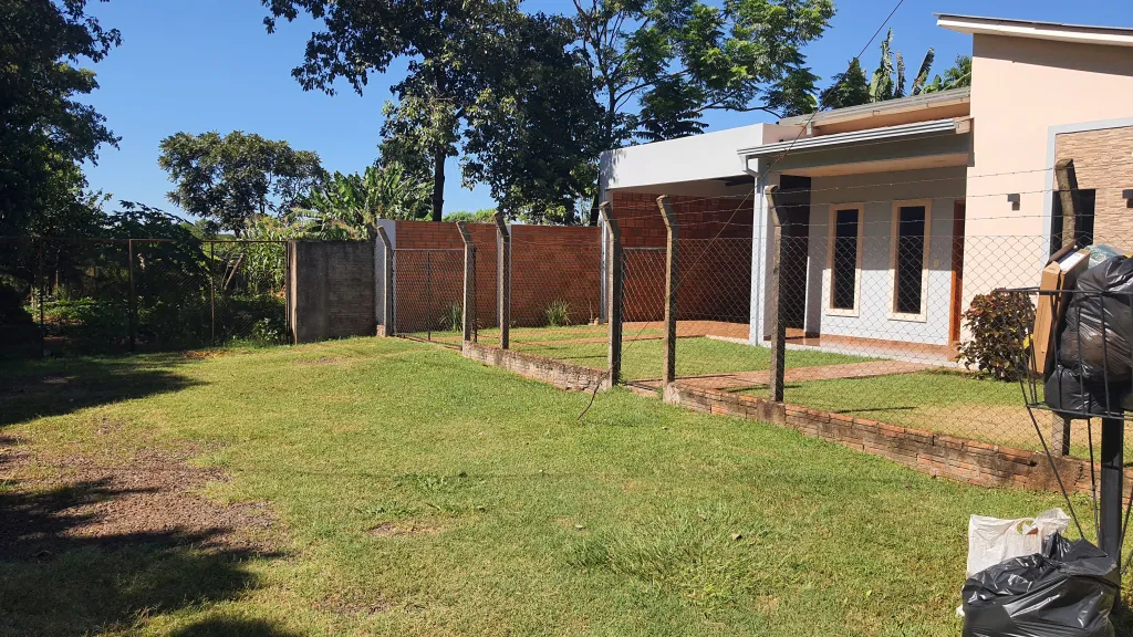 Vendo Casa de 3 Habitaciones en CDE — foto 2