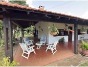 Vendo Casa Rural con 3 hectáreas de terreno en frente de Ruta