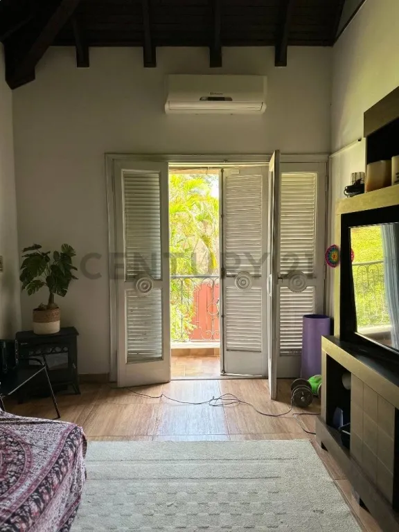 En Venta Casa B° Mariscal López. Fray Luis De Granada — foto 3