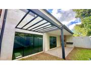 EN VENTA DUPLEX A ESTRENAR EN LAMBARE