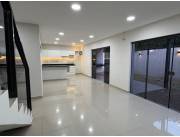 EN VENTA DUPLEX A ESTRENAR EN LAMBARE