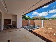 ALQUILO DUPLEX EN LUQUE, ZONA CONMEBOL COD 6191