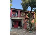 Vendo casa a media cuadra de Distrito Perseverancia