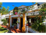 VENDE - TRADICIONAL HOTEL KADEL