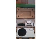 Xbox Serie S (6 meses de uso - nuevo en caja)