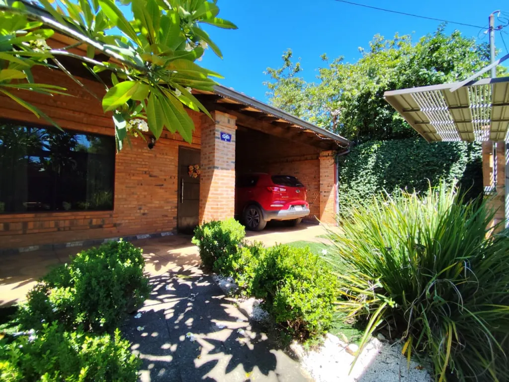 VENDO HERMOSA RESIDENCIA EN LAURELTY - SAN LORENZO — foto 2