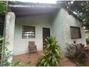 VENDO CASA EN YPANÉ