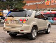 Vendo Toyota fortuner 2015