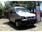 Vendo Toyota Noah año 99 (Furgon)