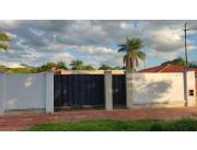 En venta casa en Mariano Roque Alonso !!! PRECIO NEGOCIABLE !!!