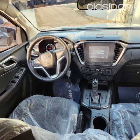 Isuzu D-Max 2027 — foto 7