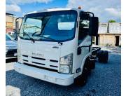 ISUZU CAMION NPR 5.5 TONS AÑO 2026 0km DIESEL COMUN