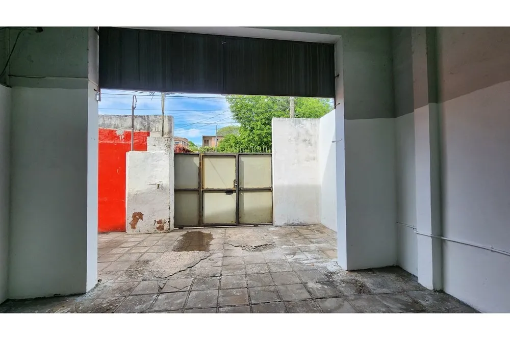 Depósito Comercial 310 m2 cubiertos - Z Mercado 4 — photo 2