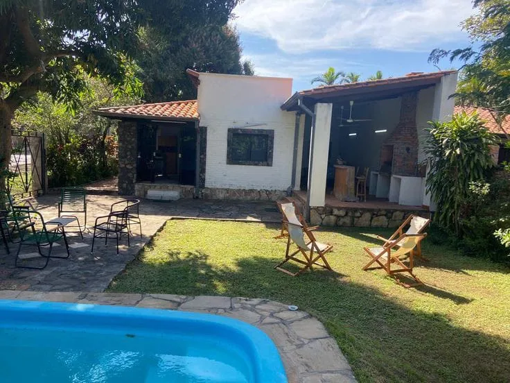 VENDO CASA EN SAN BERNARDINO - BARRIO COLÓN — foto 2