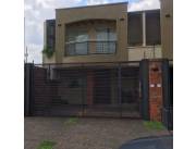 Alquilo a estrenar Dúplex en Fernando de la Mora - Norte