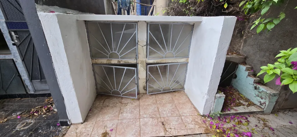 Vendo PANTEÓN en cementerio de San Lorenzo — foto 2