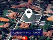 EN VENTA ULTIMO TERRENO EN BARRIO CERRADO - MBURUCUYA