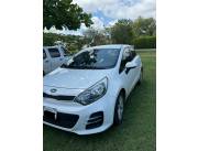 Vendo Kia rio hatchback 2015