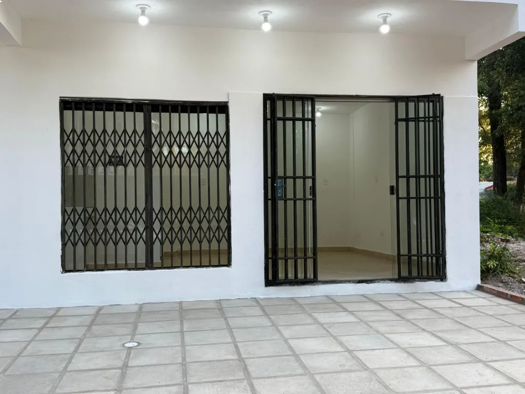 SALON COMERCIAL — фото 3