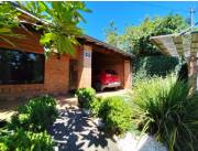 VENDO HERMOSA CASA DE 3 DORMITORIOS EN BARRIO LAURELTY, SAN LORENZO