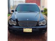 Vendo Mercedes Benz C230/2007
