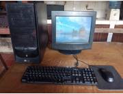 PC DE ESCRITORIO COMPLETA