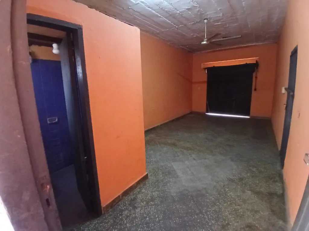 Vendo propiedad en esquina comercial (Dr. Pellon y 1 de Noviembre (Laguna grande) — фото 3