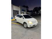 Toyota ist 2003 1300 naftero automático única dueña chapa titulo cédula verde