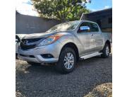 MAZDA BT50 2014 TURBO DIESEL AUTOMÁTICO 4X4 TITULO CEDULA VERDE DEL REPRESENTANTE