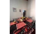 AMPLIA CASA EN VENTA EN LOMA PYTA, ASUNCIÓN