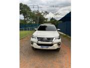 TOYOTA FORTUNER AÑO 2019 AUTOMATICO FULL UNICO DUEÑO