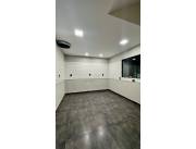 EN ALQUILER LOCAL COMERCIAL/GASTRONÓMICO EN LOS LAURELES AL LADO DE MEDIALUNAS CALENTITAS