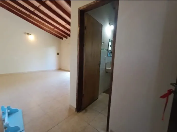 Alquilo casa en san lorenzo zona hospital de calle í cod 6203 — foto 3