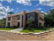 Alquilo Lujosa Residencia Amoblada en San Bernardino - Barrio Sunset Hills