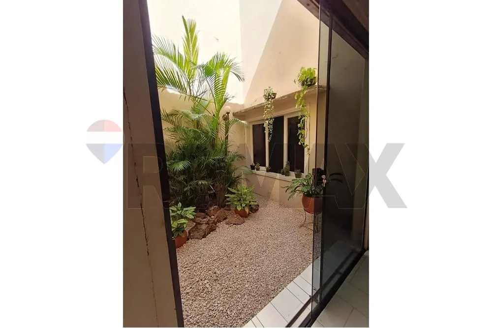 CASA HERMOSA EN LAMBARE — foto 3
