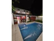 Alquilo Casa de 3 dormitorios con piscina en zona Diario La Nacion de Fernando zona Sur